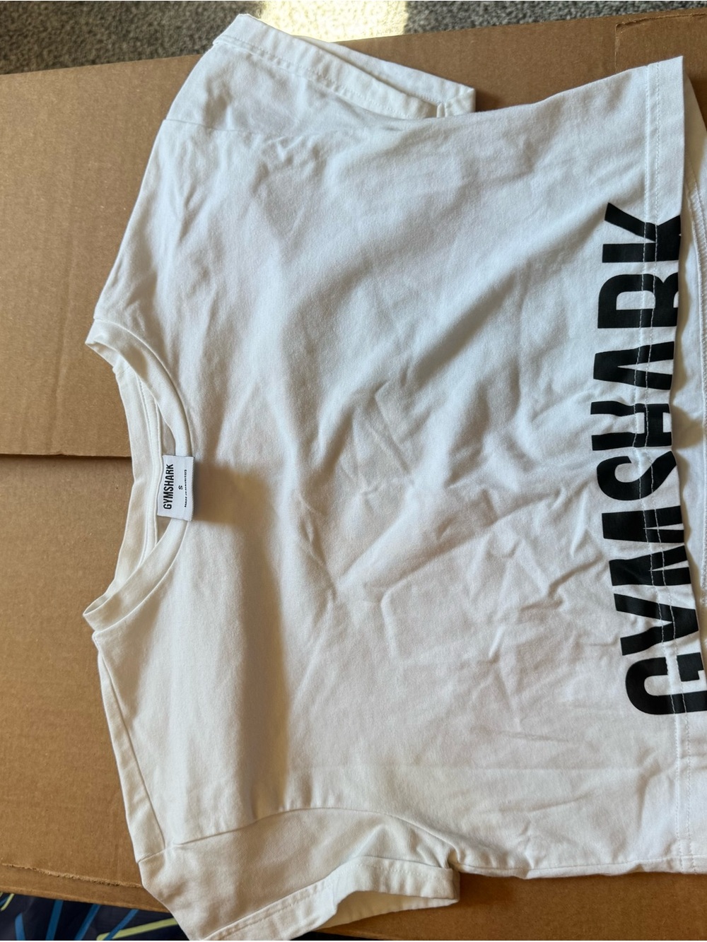 Gymshark Women’s White Logo Crop Top